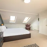 Victorian Retreat, Sleeps 8, Dog Friendly * Saltburn-by-the-Sea