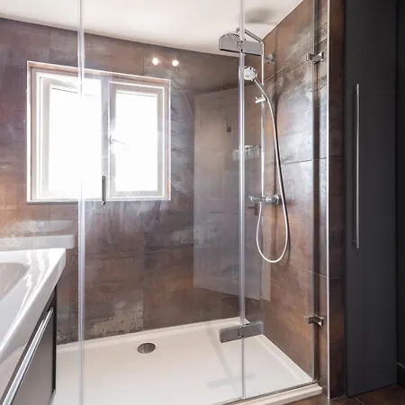 Semesterbostad Victorian Retreat, Sleeps 8, Dog Friendly Saltburn-by-the-Sea